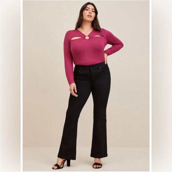 Torrid Super Soft O-Ring Detail And Cutouts Long Sleeve Top - Picture 2 of 6